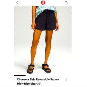 Lululemon Choose a Side Reversible Super High Rise Shorts 4”